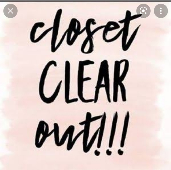 Meet your Posher!!! - Picture 2 of 4